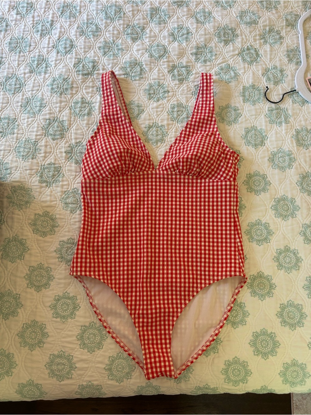 Shade & Shore Target Red Gingham One Piece Swimsuit — Size M — Like New - Picture 5 of 8